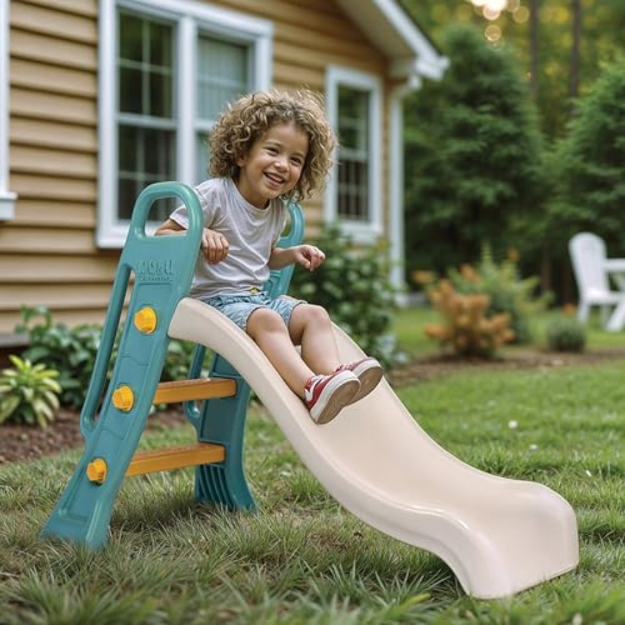 Green-Yellow-White  Indoor-Out - Kids Outdoor Playground recension och pris